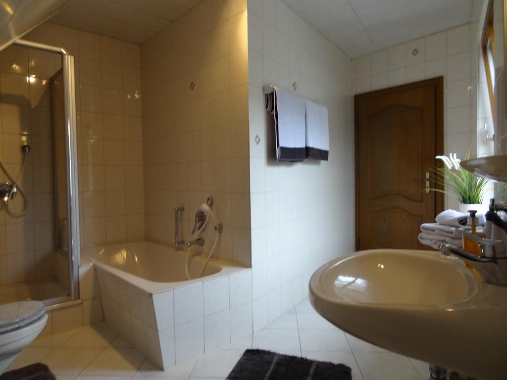 Ferienhaus van Vliet Morbach Kamer foto